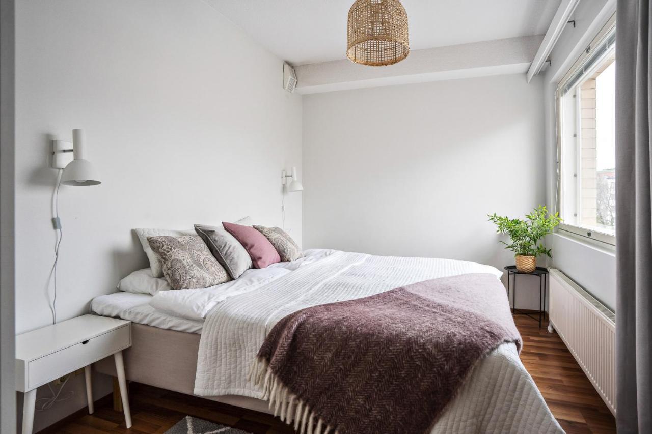 Apartment Sleepwell Tiili With Private Sauna And Parking Турку Екстер'єр фото
